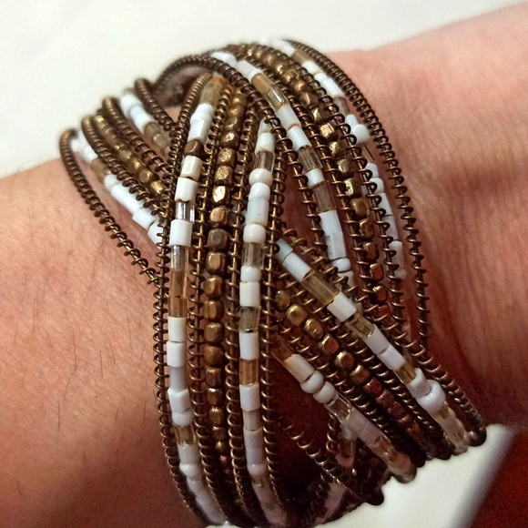 Handmade Beaded bangle - Picture 3 of 4